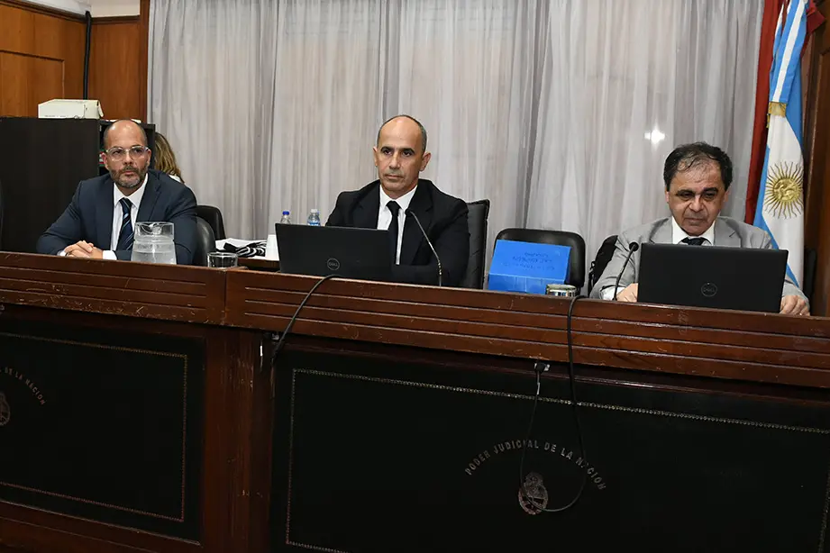 El Tribunal a cargo del juicio.