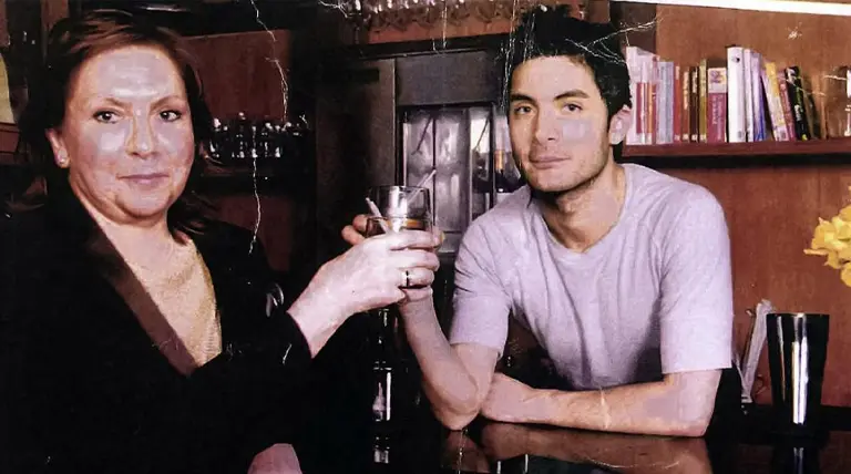 Estela Garcilazo y su hijo