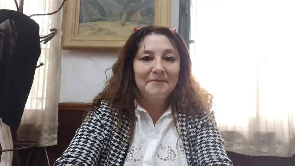 Claudia Perrone.