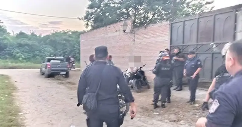 Efectivos de Orán en pleno procedimiento.