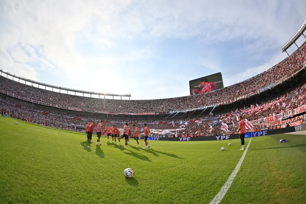River y Boca ya juegan en el Monumental y empatan sin goles.