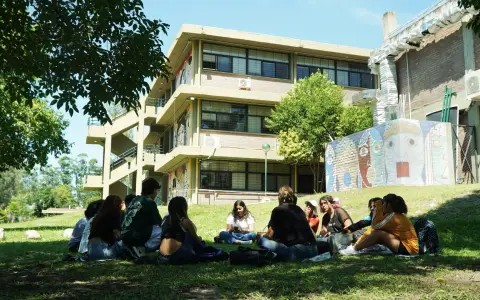 Unsa.