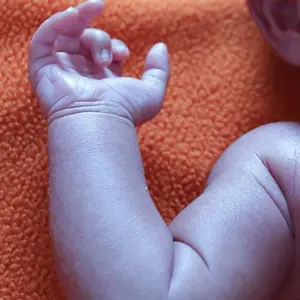 Un papá de Embarcación sortea su moto y su camioneta para operar a su bebé con una cardiopatía congénita