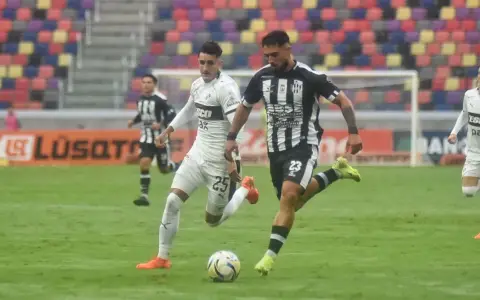 Central Córdoba y Platense protagonizaron un partido electrizante y con lluvia de goles.