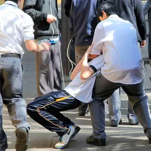 Violencia juvenil: alumno de un colegio privado de San Lorenzo Chico internado tras feroz golpiza
