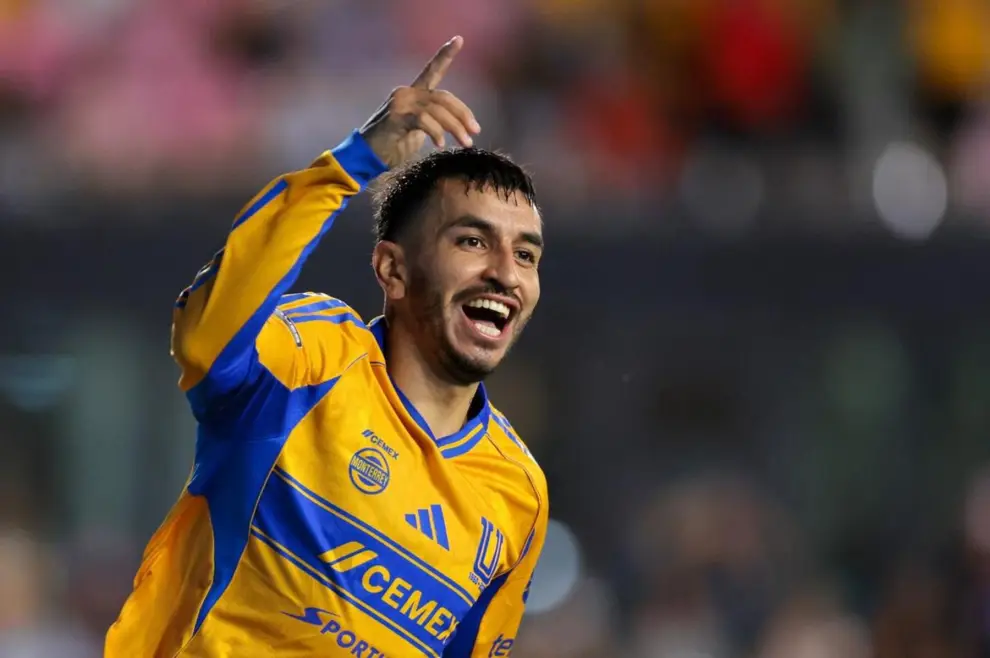 Ángel Correa podría llegar a Núñez desde Tigres de México