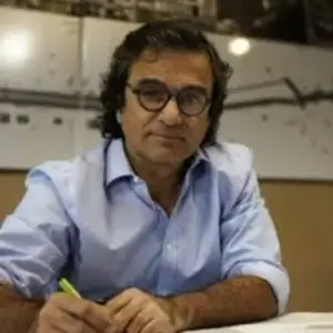 Renunció Carlos Frugoni, el funcionario nacional que tenía siete propiedades sin declarar