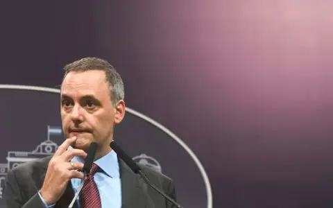 Adorni