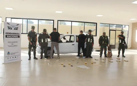 Dos hermanos que salieron de Salta con más de 21 kilos de cocaína fueron detenidos.