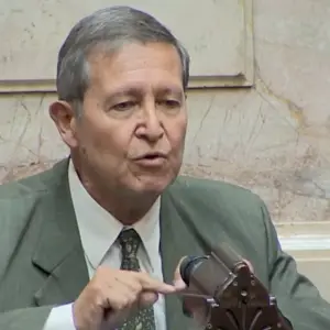 El salteño Bernardo Biella se plantó ante Manuel Adorni, cruzó el relato oficial y expuso la crisis en salud y rutas en Salta