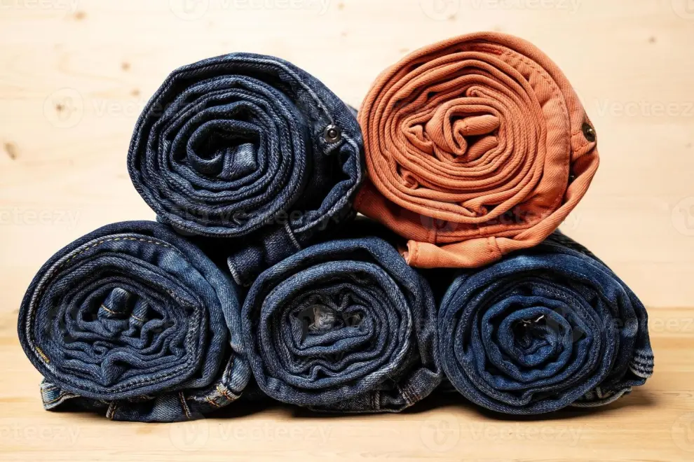 Jeans de una marca clave en shoppings.