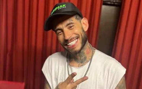 Ulises Bueno - cantante cordobés