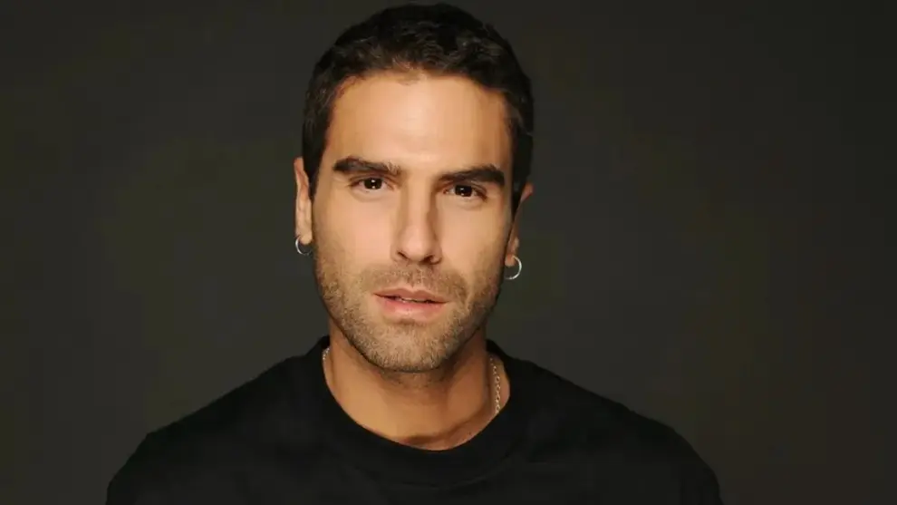 El actor uruguyo Nicolás Furtado es señalado como el tercero en discordia.