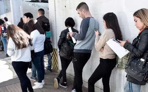 La falta de experiencia específica aparece como la principal barrera a la hora de postularse a un trabajo.