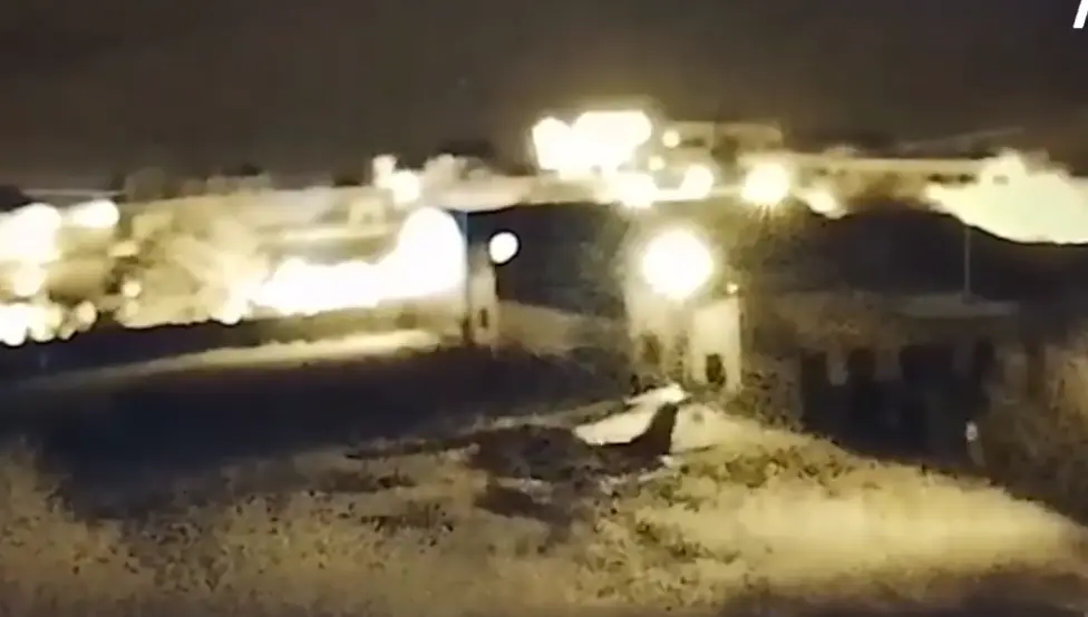 Avioneta robada en Bolivia - (Captura cámaras de seguridad)