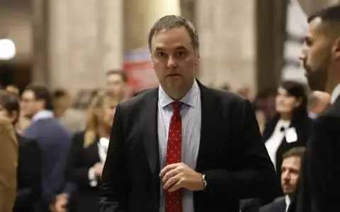 Manuel Adorni