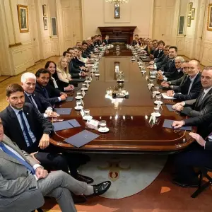 La interna del Gobierno se profundiza: cuáles son las posturas en pugna por el vínculo con las provincias, incluida Salta