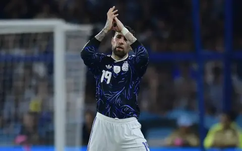 Nicolás Otamendi podrá estar presente en el debut de Argentina en el Mundial.