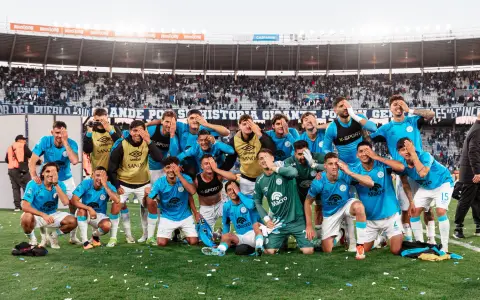 Triunfazo y clasificación de Belgrano ante Talleres en el Kempes.
