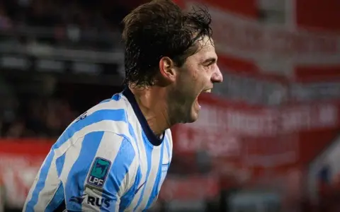 El gol agónico de Santi Sosa para el triunfo de Racing ante Estudiantes.