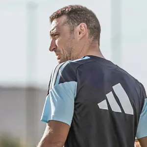 Lionel Scaloni presentó la prelista de 55 jugadores para el Mundial