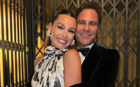Pampita y Martín Pepa