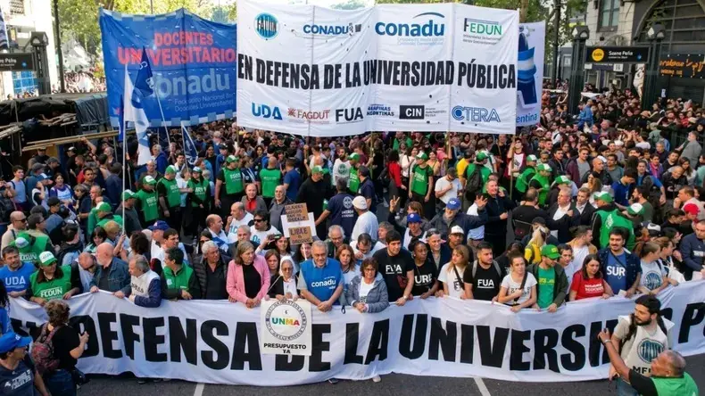 marcha universitaria