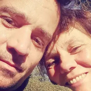 La madre de Chano pidió cambios urgentes en la Ley de Salud Mental: "Hasta la música de mi hijo habla de su sufrimiento"