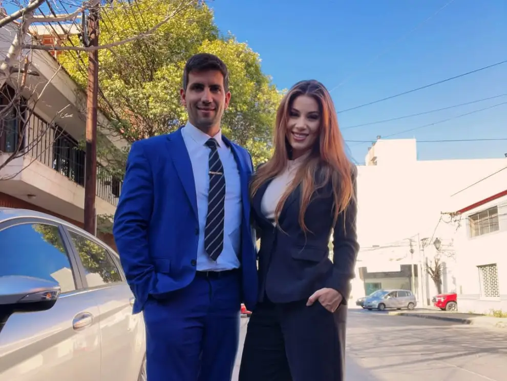 Alba Quintar y su hermano 