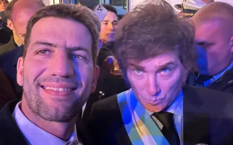 Milei y el DipuTesla en Tucuman