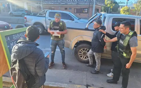 El ahora condenado y exgendarme Carlos Sorani fue detenido en la vía pública, el 25 de mayo de 2025.