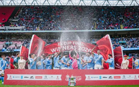El Manchester City campeón en Inglaterra y Pep Guardiola sumó un nuevo título personal.