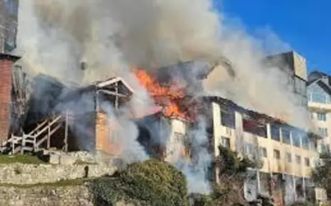 Incendio en el Hotel Huemul de Bariloche.