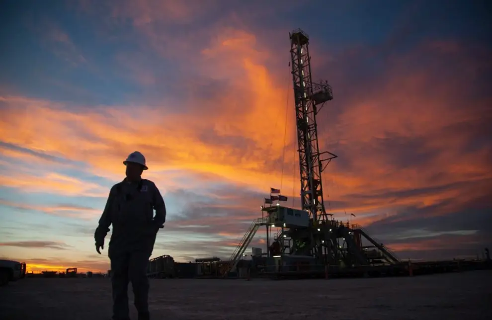 Petroleros - Sebastián Barrios