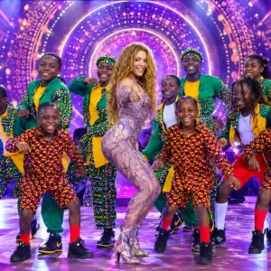 Shakira busca niños para bailar en la final del Mundial 