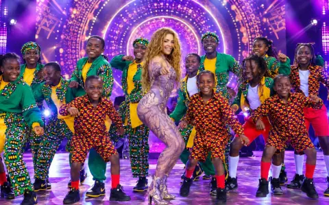 Shakira y Ghetto Kids