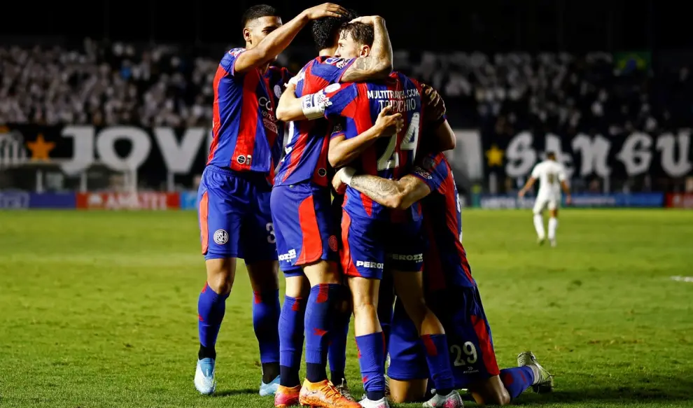 San Lorenzo empató un gran partido en Brasil