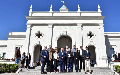Inauguración del templo mormón "Iglesia de los Santos de los Últimos Días" de Salta
