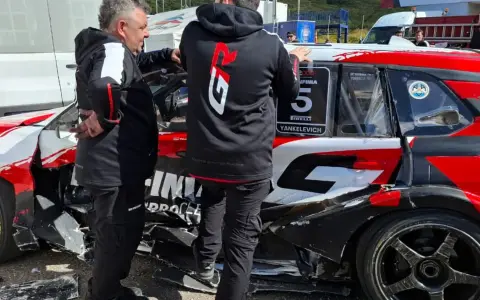 Un choque entre dos pilotos le agregó tensión a la jornada del TC 2000 en Salta