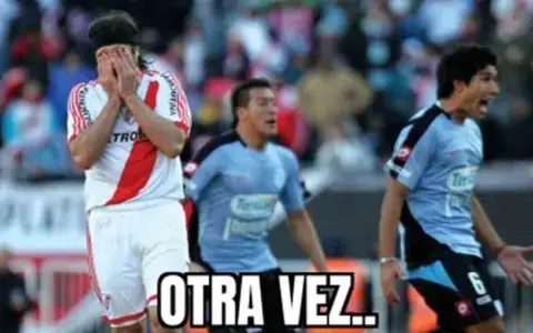 Los memes por la derrota de River y el título de Belgrano, con una referencia obvia.