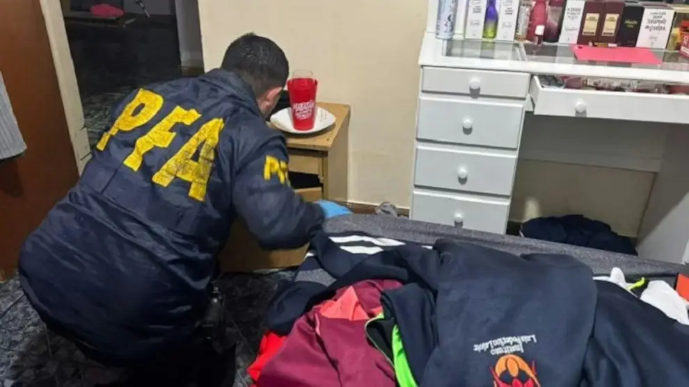 Encontraron medio kilo de cocaína en la casa de una funcionaria de Morón.