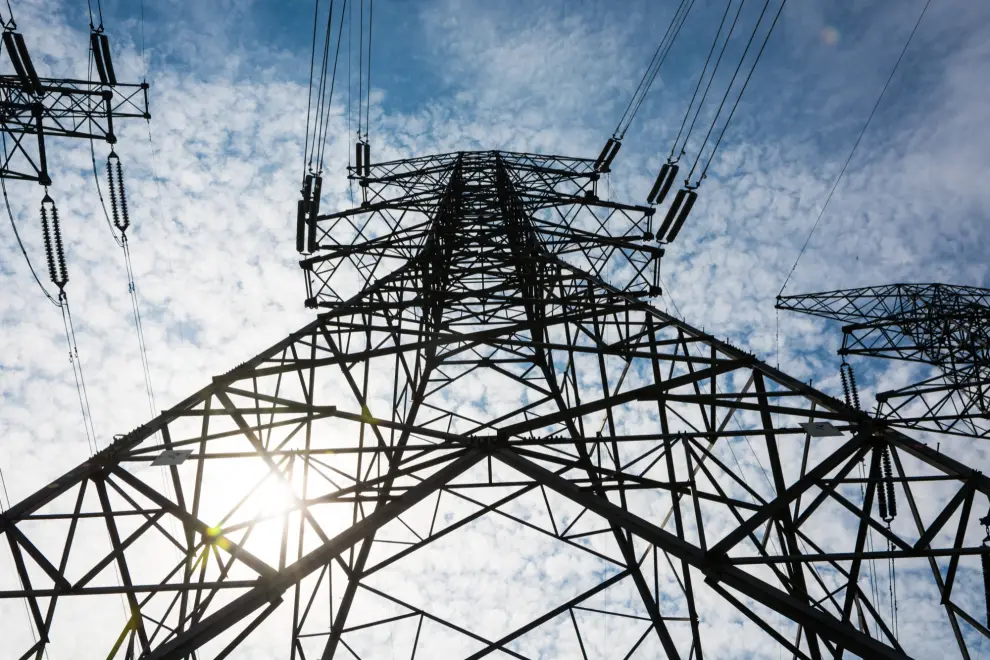 El Gobierno habilitó al grupo “pomelo” Neuss a operar como comercializador en el mercado eléctrico