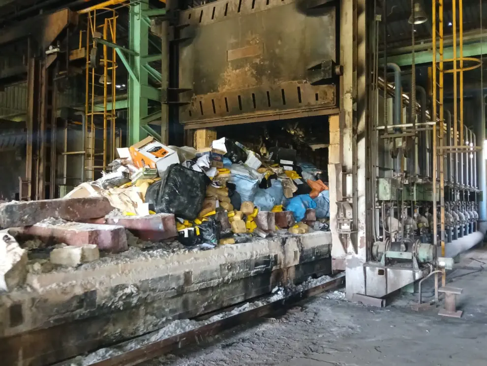 Incineraron más de tres toneladas de droga secuestrada en Salta.