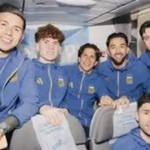 VIDEO: La Selección argentina ya llegó a EE.UU para revalidar su título de campeón