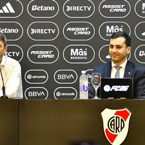 Se viene un escandaloso "escobazo" en River tras el fracaso del primer semestre: Di Carlo confirmó que se marcharán 15 futbolistas