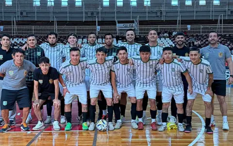 El seleccionado salteño masculino de futsal, que se consagró en el Delmi.