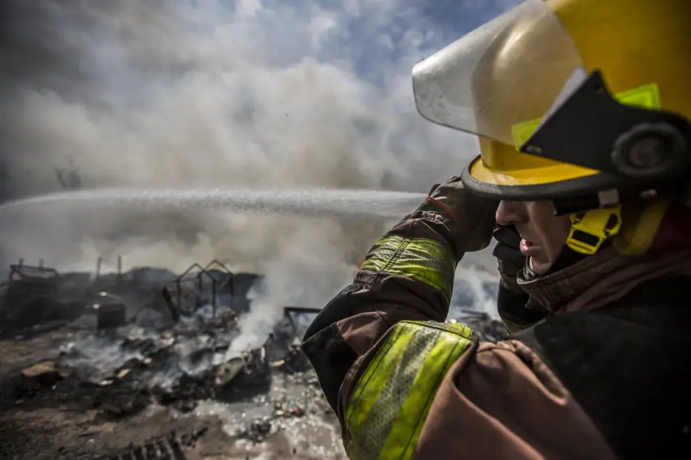 Bomberos voluntarios en Salta