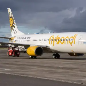Flybondi en crisis: llegó a operar con un solo avión y acumula más de 2.500 vuelos cancelados en un año