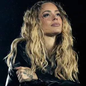 Tini Stoessel y un fuerte mensaje por el femicidio de Agostina Vega