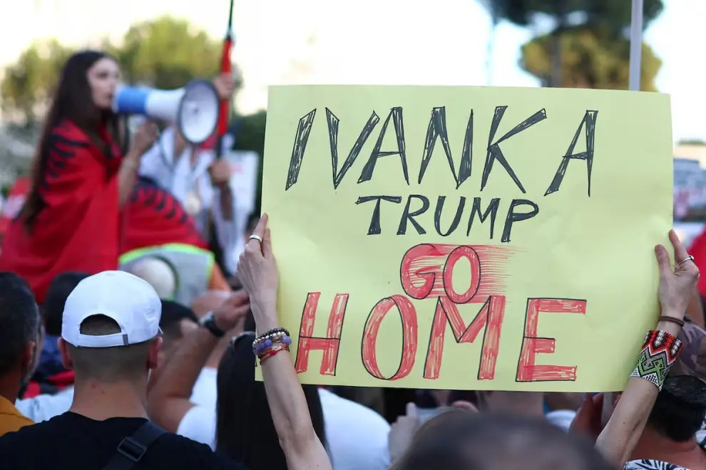 Protestas en Albania contra Kushner e Ivanka Trump